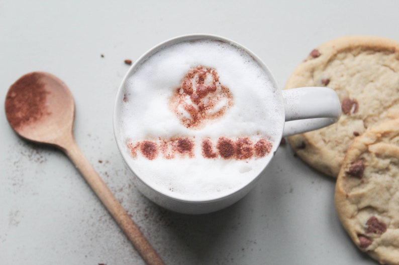 Pochoir à café personnalisé pour les entreprises et les amateurs de café