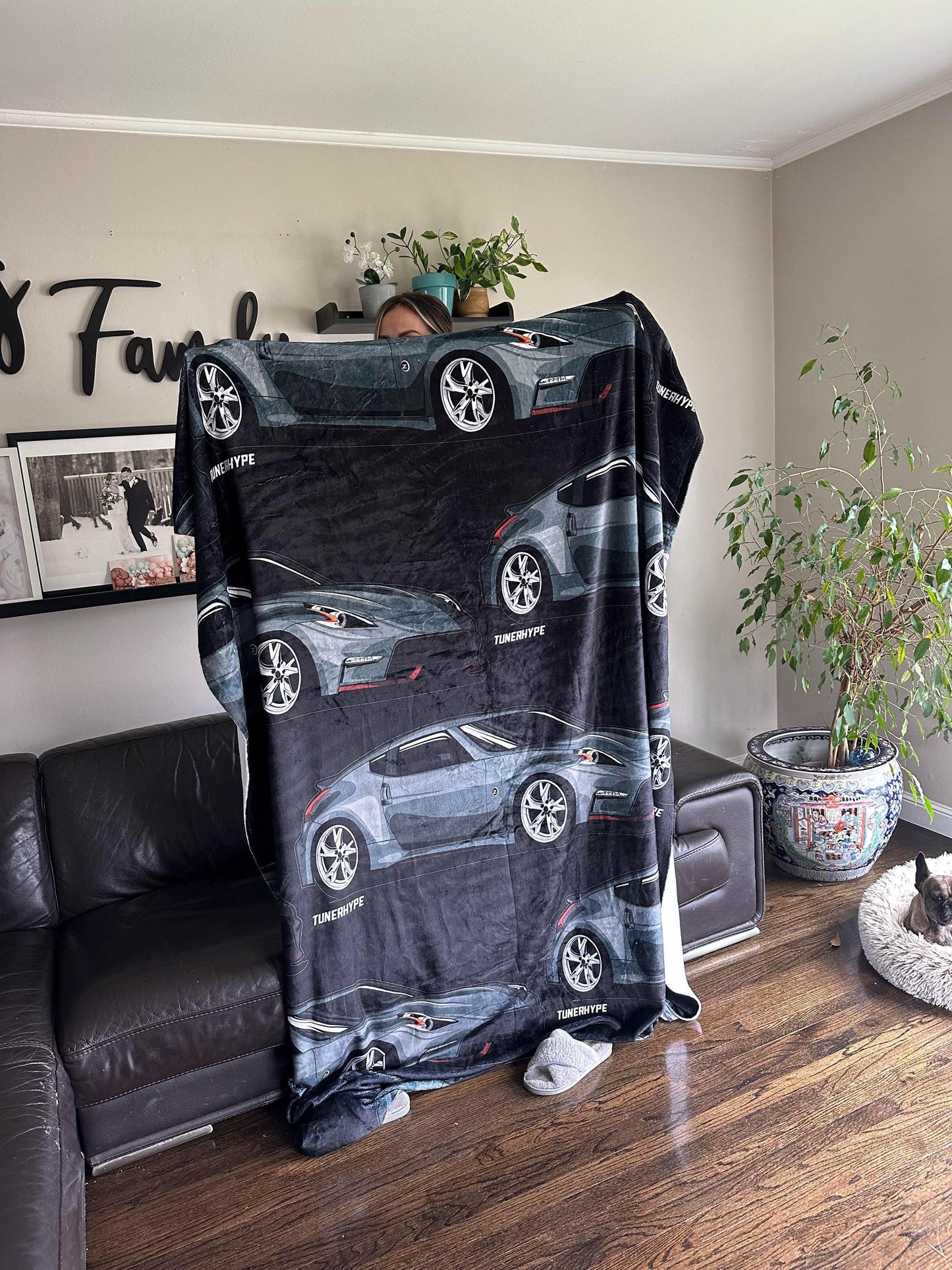 Couverture de Noël moche - Nissan Nismo 370z en gris - Pull de Noël moche, cadeau de vacances pour les amateurs de voitures, cadeau de Noël amusant, pull de Noël moche